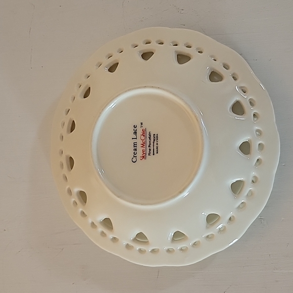 Skye McGhie Cream Lace Fine Porcelain Tea Service Set. - Picture 7 of 16